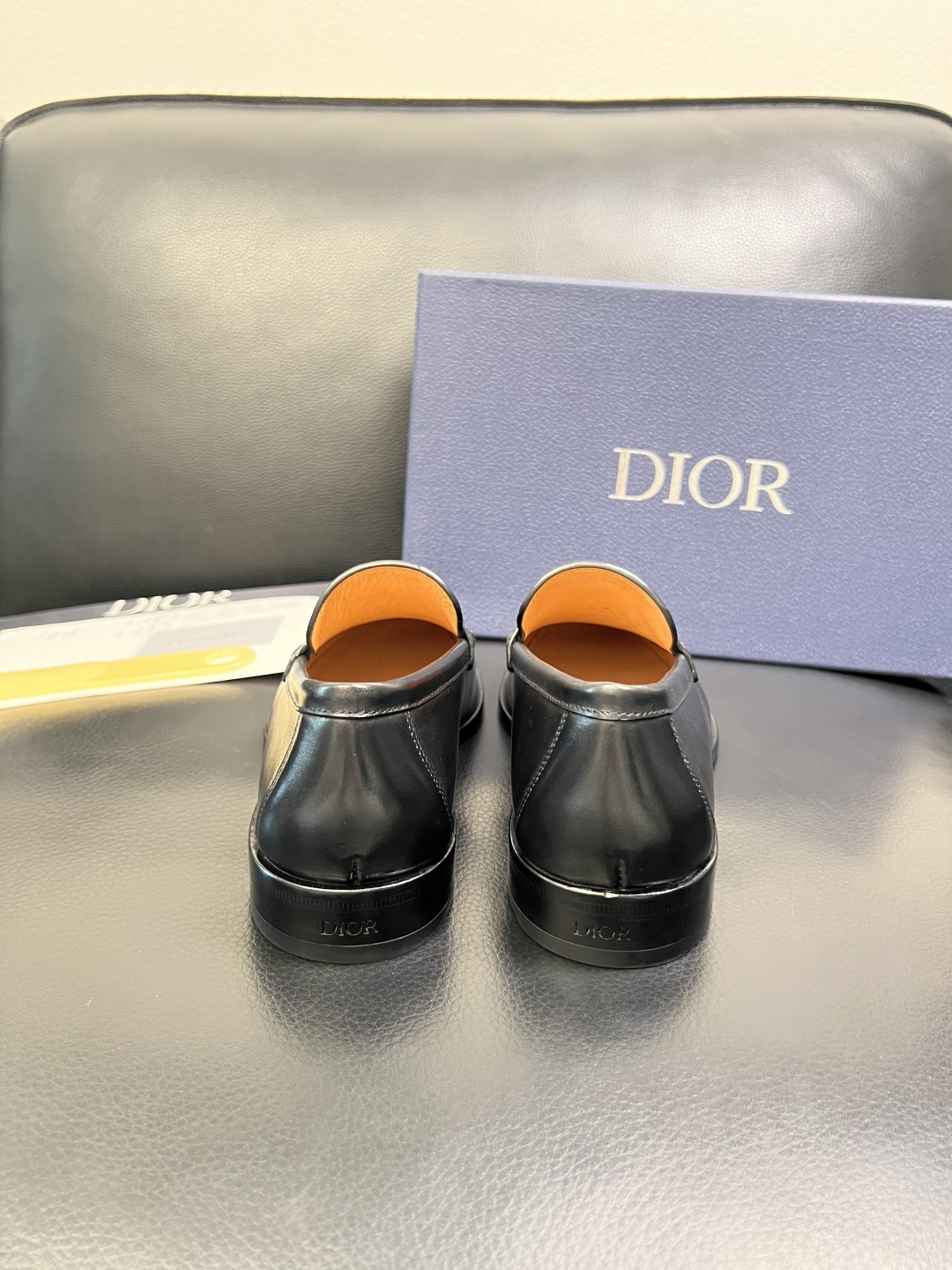 Dior 高品质 顶级工艺品 迪奥 皮鞋系列专柜同步原厂配置，意大利进口牛皮，全进口水染牛皮里垫，鞋底：