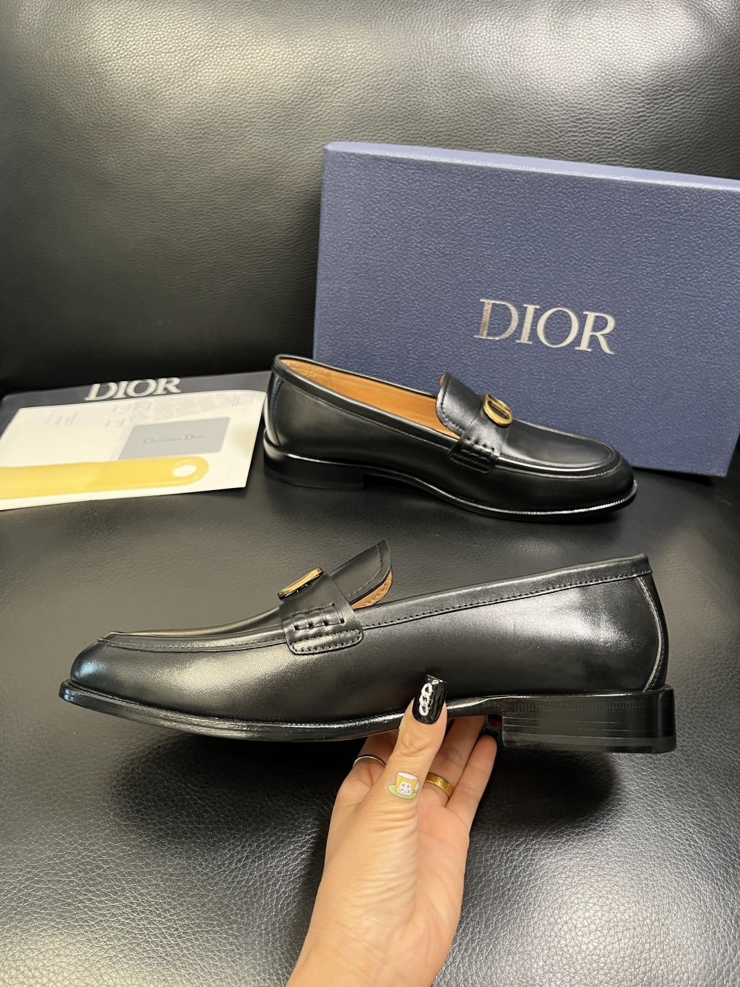 Dior 高品质 顶级工艺品 迪奥 皮鞋系列专柜同步原厂配置，意大利进口牛皮，全进口水染牛皮里垫，鞋底：