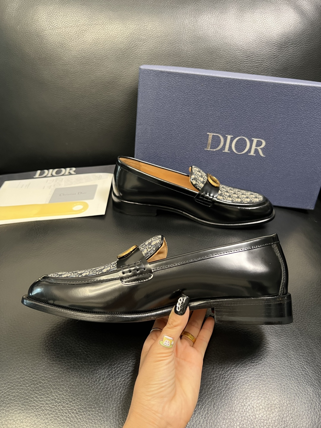 Dior 高品质 顶级工艺品 迪奥 皮鞋系列专柜同步原厂配置，意大利进口牛皮，全进口水染牛皮里垫，鞋底：