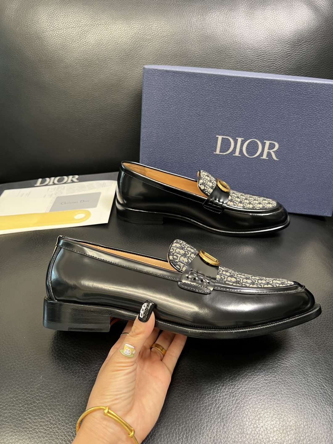 Dior 高品质 顶级工艺品 迪奥 皮鞋系列专柜同步原厂配置，意大利进口牛皮，全进口水染牛皮里垫，鞋底：