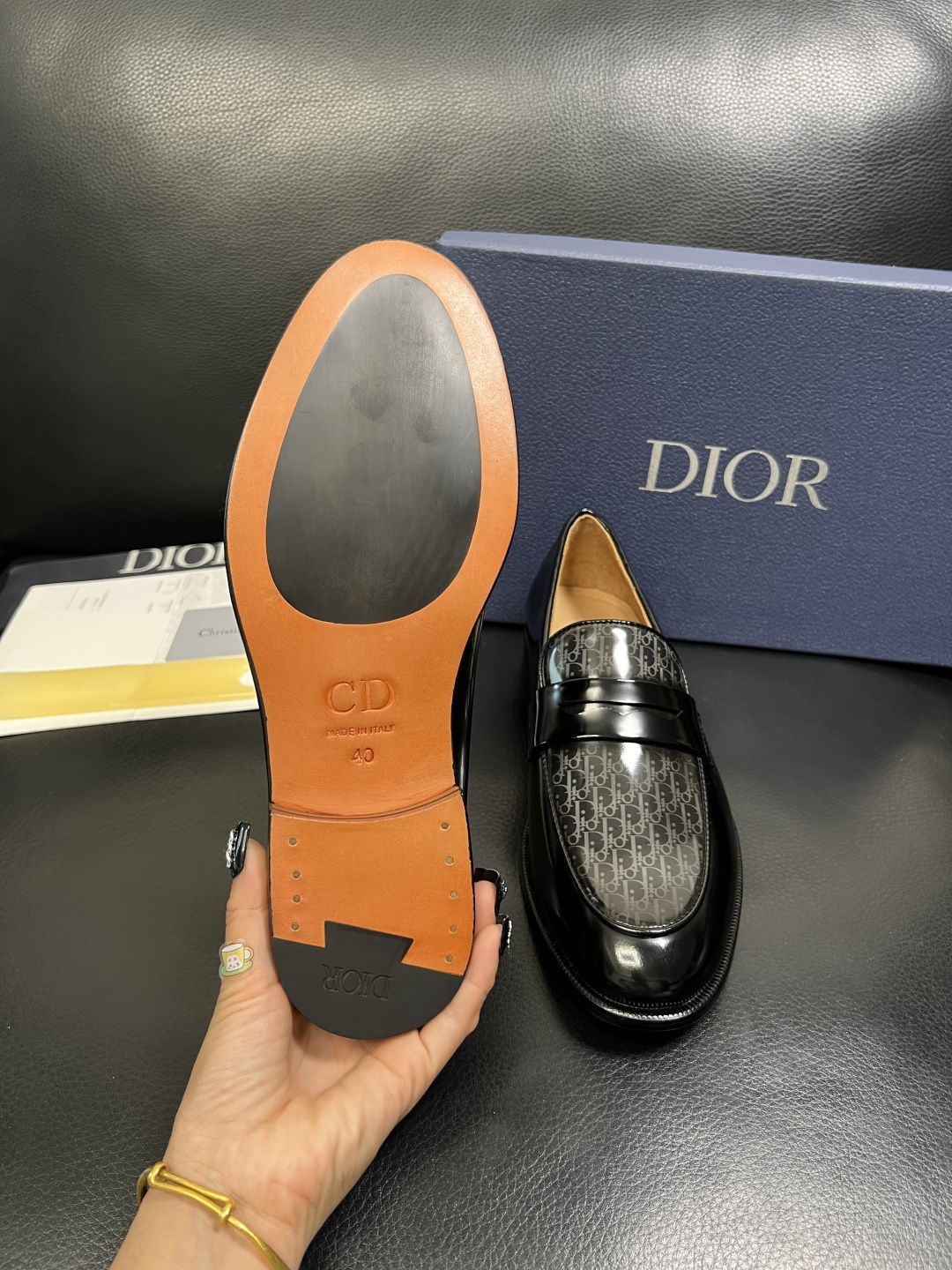 Dior 高品质 顶级工艺品 迪奥 皮鞋系列专柜同步原厂配置，意大利进口牛皮，全进口水染牛皮里垫，鞋底：