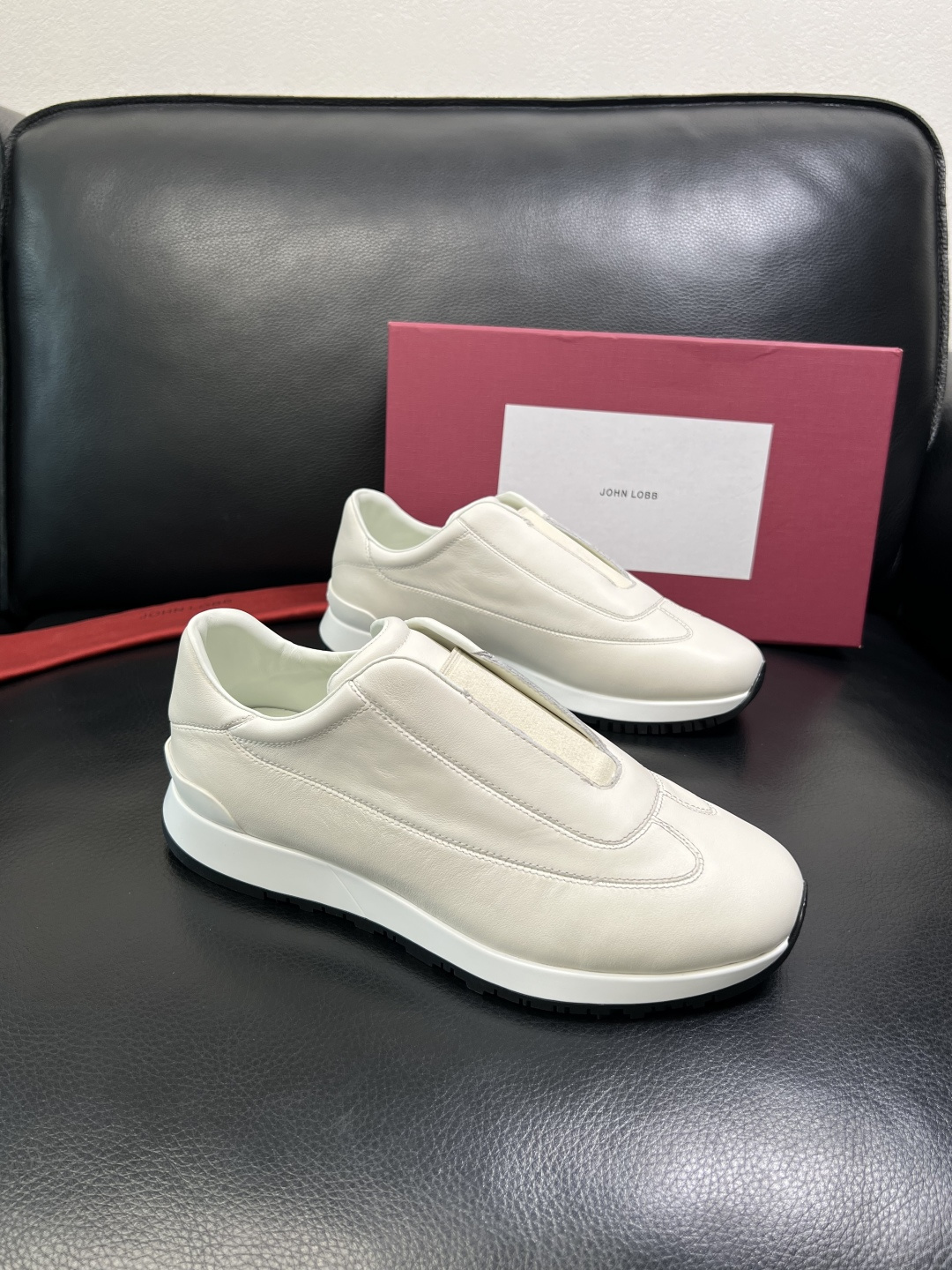 ⚠️只换码不退⚠️ JOHN LOBB 高品质 顶级工艺品 专柜新品同步，鞋面意大利进口牛皮面料，进口水