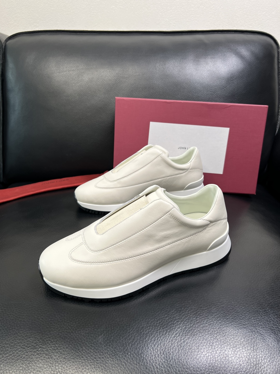 ⚠️只换码不退⚠️ JOHN LOBB 高品质 顶级工艺品 专柜新品同步，鞋面意大利进口牛皮面料，进口水