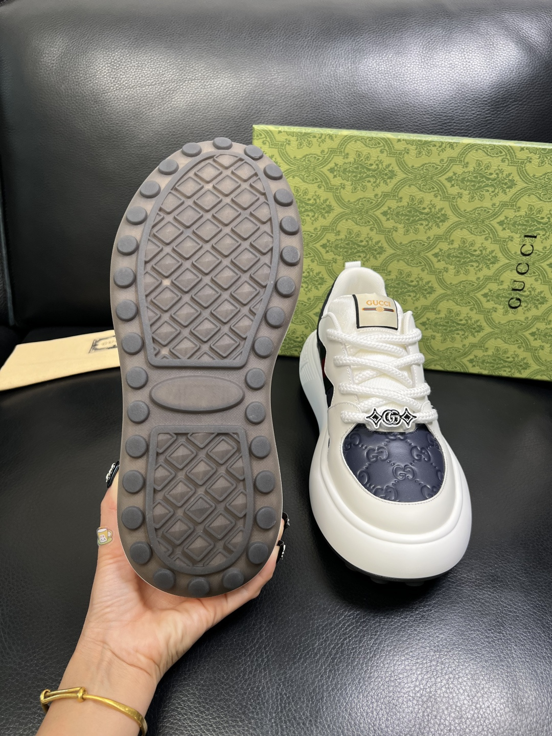 Gucci 高品质 顶级工艺品 古奇 专柜新款原厂配置，意大利进口牛皮面料，进口牛皮内里垫，透气舒适，鞋