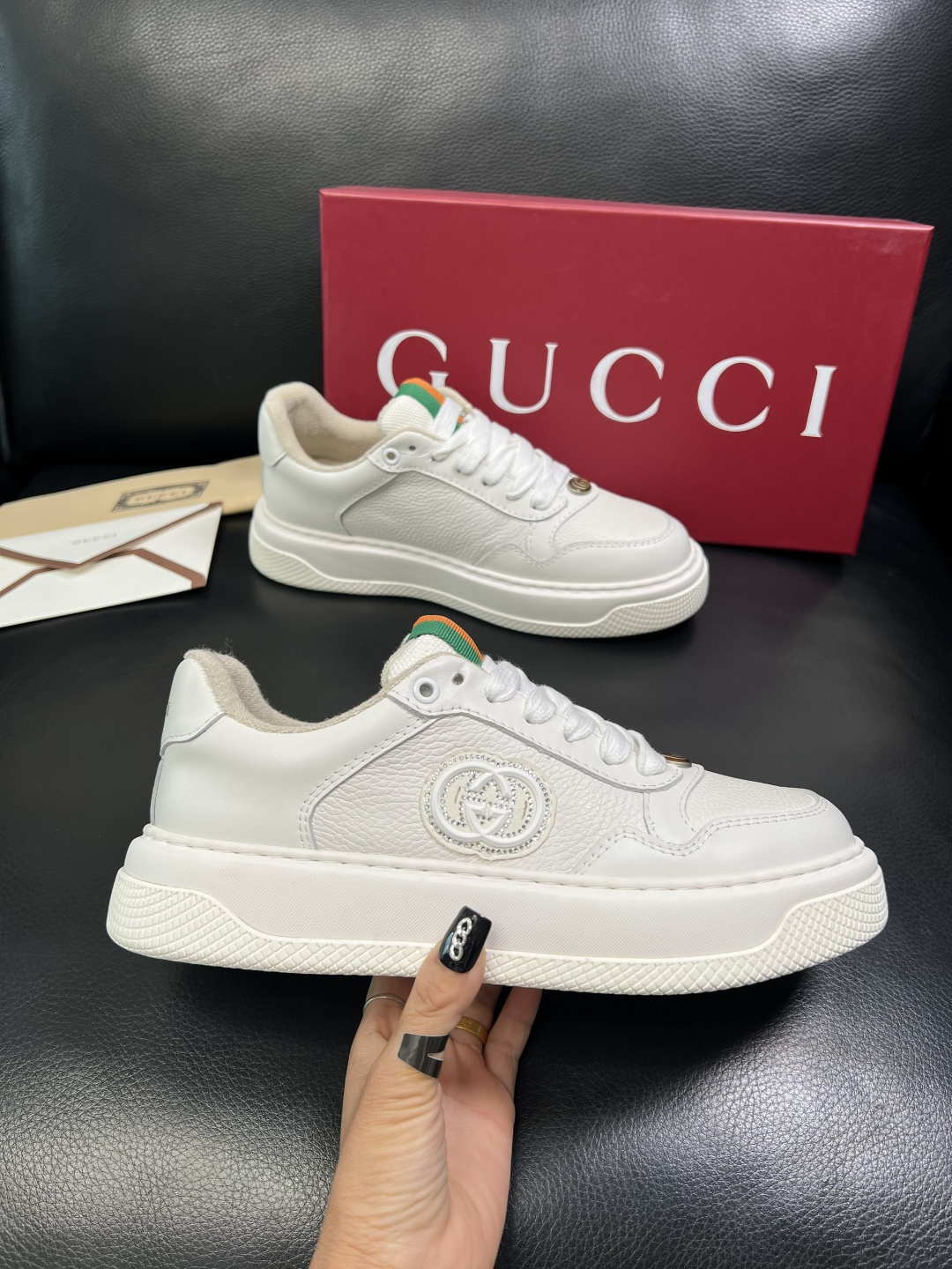 Gucci 高品质 顶级工艺品 古奇 专柜新款原厂配置，意大利进口牛皮面料，进口牛皮内里垫，透气舒适，鞋