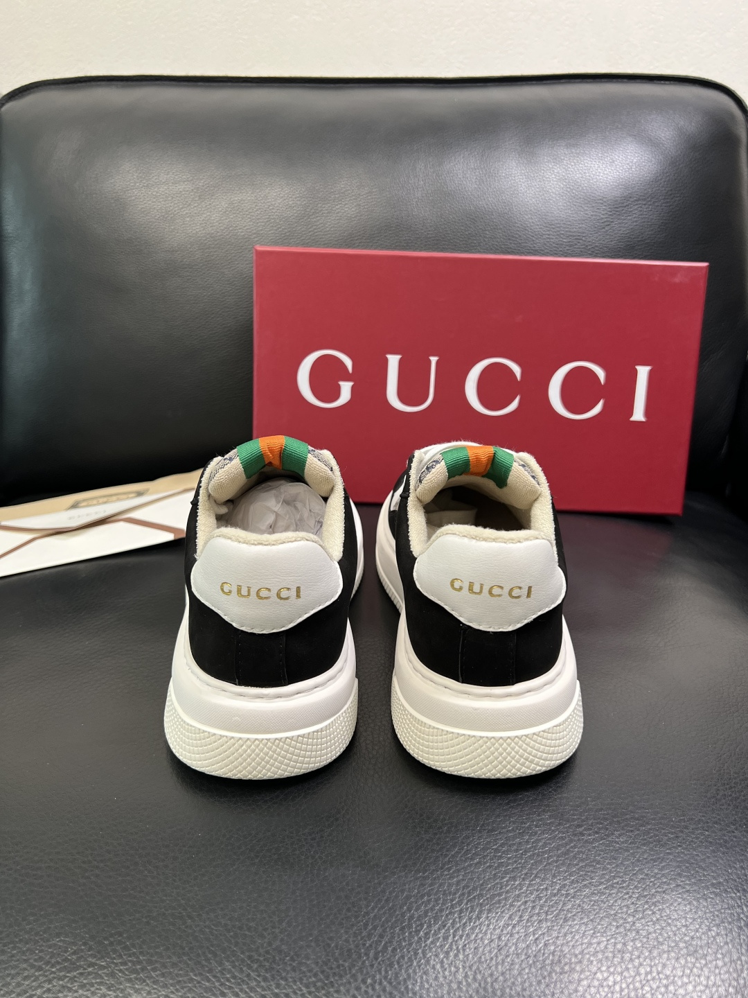 Gucci 高品质 顶级工艺品 古奇 专柜新款原厂配置，意大利进口牛皮面料，进口牛皮内里垫，透气舒适，鞋