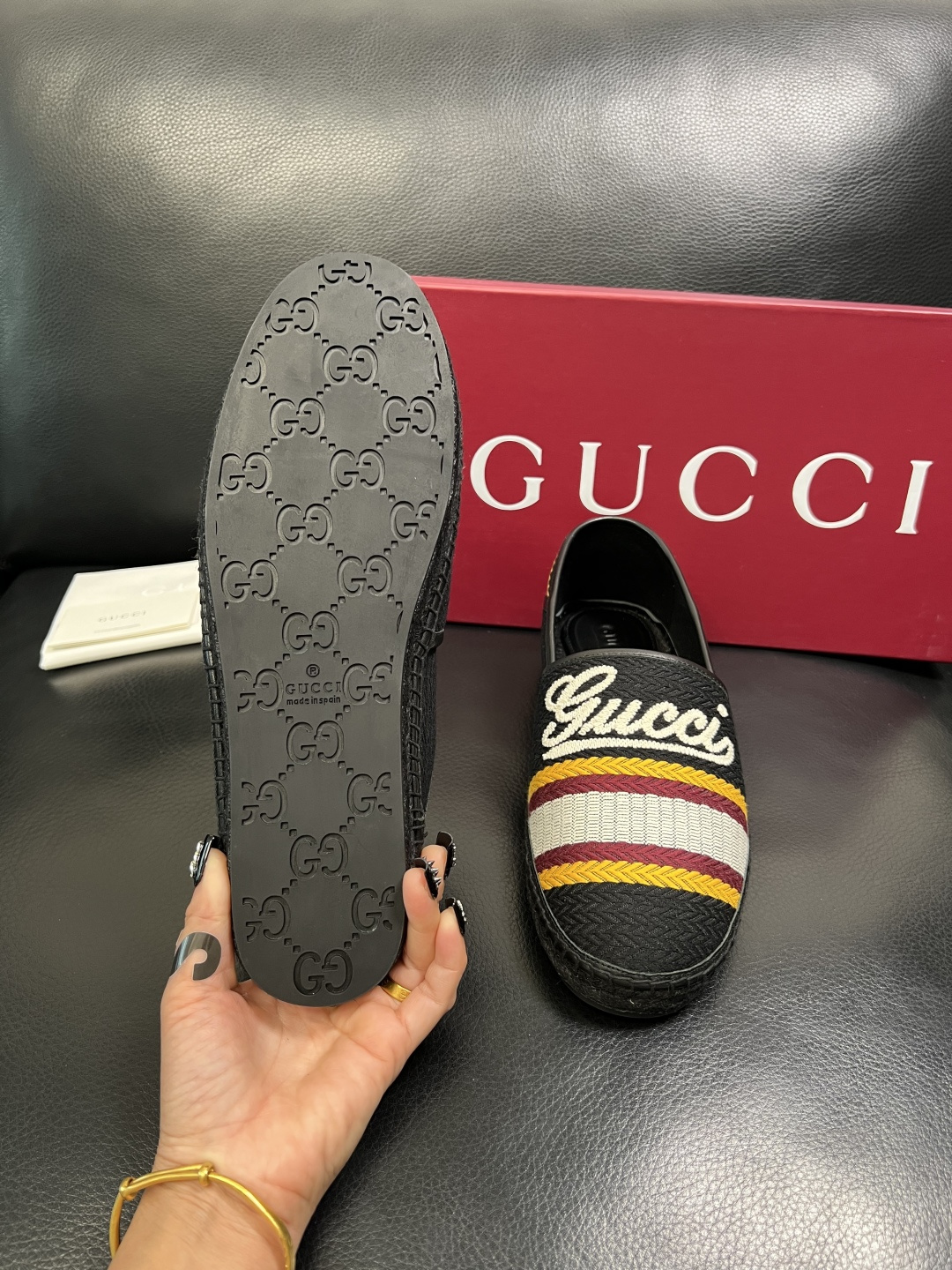 Gucci 高品质 顶级工艺品 古奇 专柜新款原厂配置，意大利进口牛皮面料，进口牛皮内里垫，透气舒适，鞋