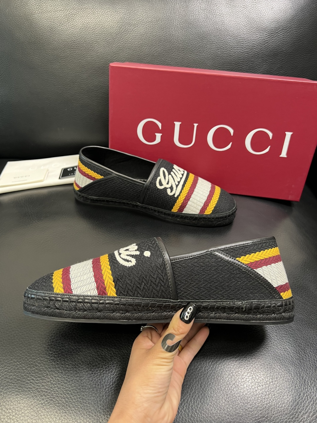 Gucci 高品质 顶级工艺品 古奇 专柜新款原厂配置，意大利进口牛皮面料，进口牛皮内里垫，透气舒适，鞋