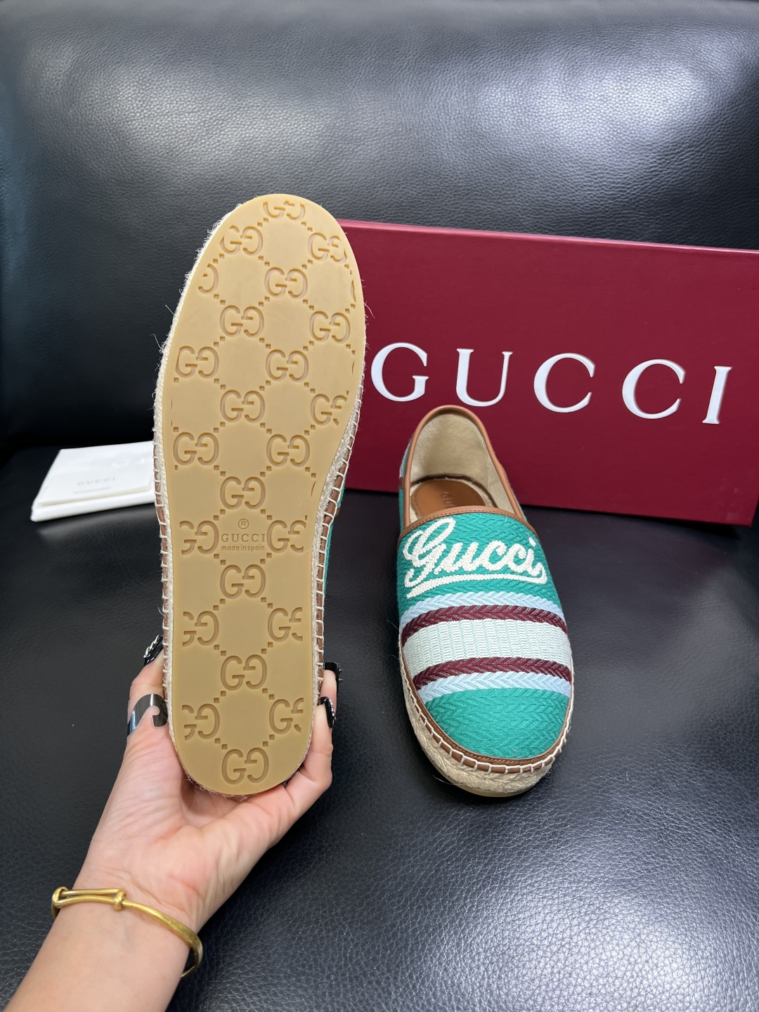 Gucci 高品质 顶级工艺品 古奇 专柜新款原厂配置，意大利进口牛皮面料，进口牛皮内里垫，透气舒适，鞋
