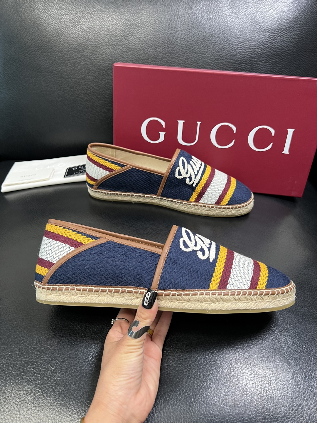 Gucci 高品质 顶级工艺品 古奇 专柜新款原厂配置，意大利进口牛皮面料，进口牛皮内里垫，透气舒适，鞋