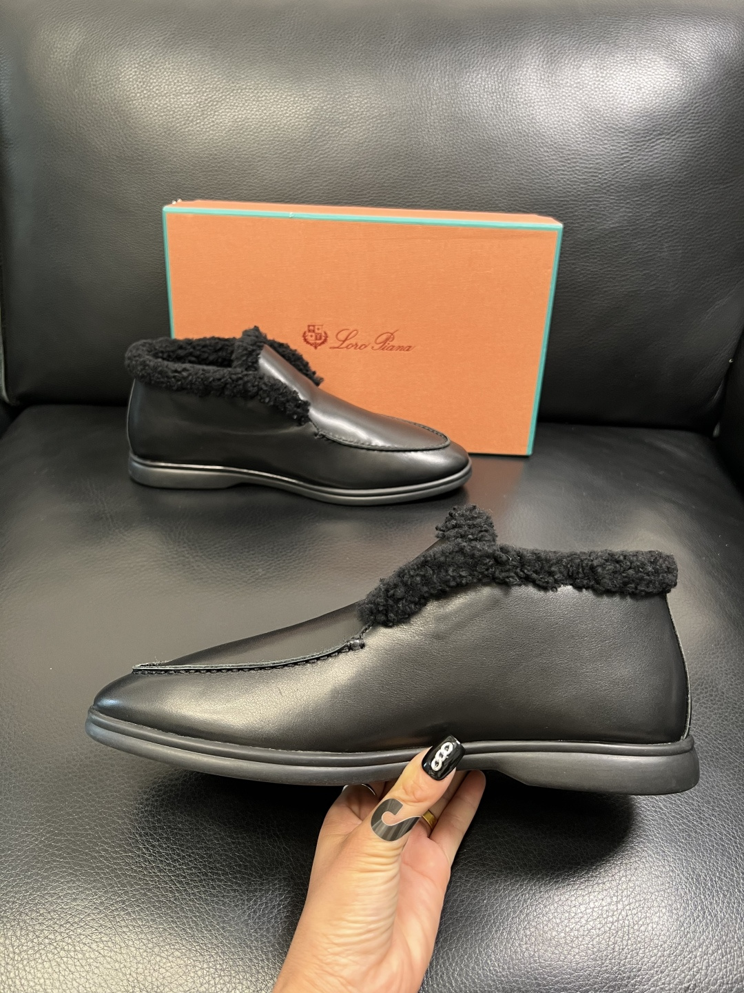 Loro piana 高品质 顶级工艺品 诺悠翩雅 靴子高帮新品专柜同步原厂配置，鞋面意大利进口牛皮面料