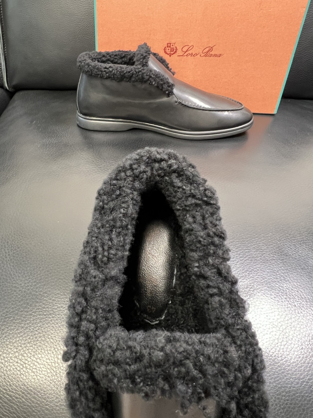 Loro piana 高品质 顶级工艺品 诺悠翩雅 靴子高帮新品专柜同步原厂配置，鞋面意大利进口牛皮面料