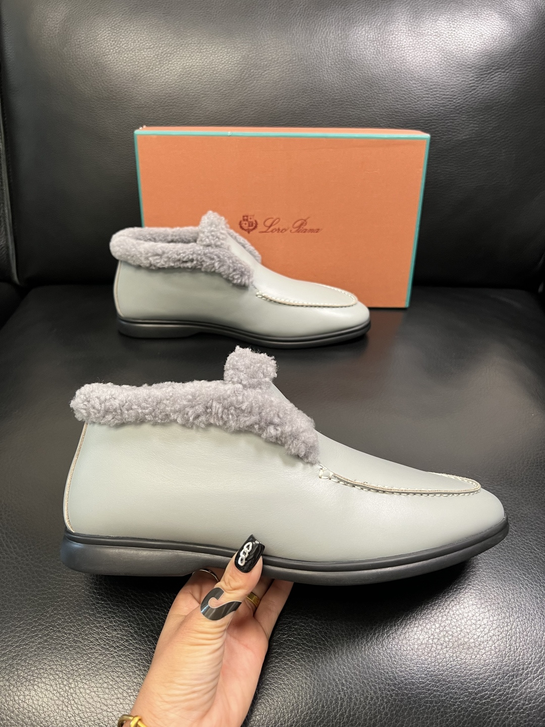 Loro piana 高品质 顶级工艺品 诺悠翩雅 靴子高帮新品专柜同步原厂配置，鞋面意大利进口牛皮面料