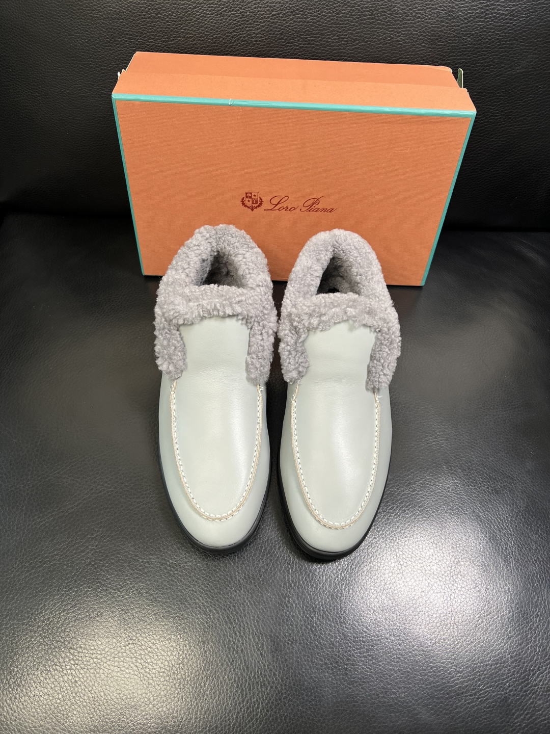 Loro piana 高品质 顶级工艺品 诺悠翩雅 靴子高帮新品专柜同步原厂配置，鞋面意大利进口牛皮面料