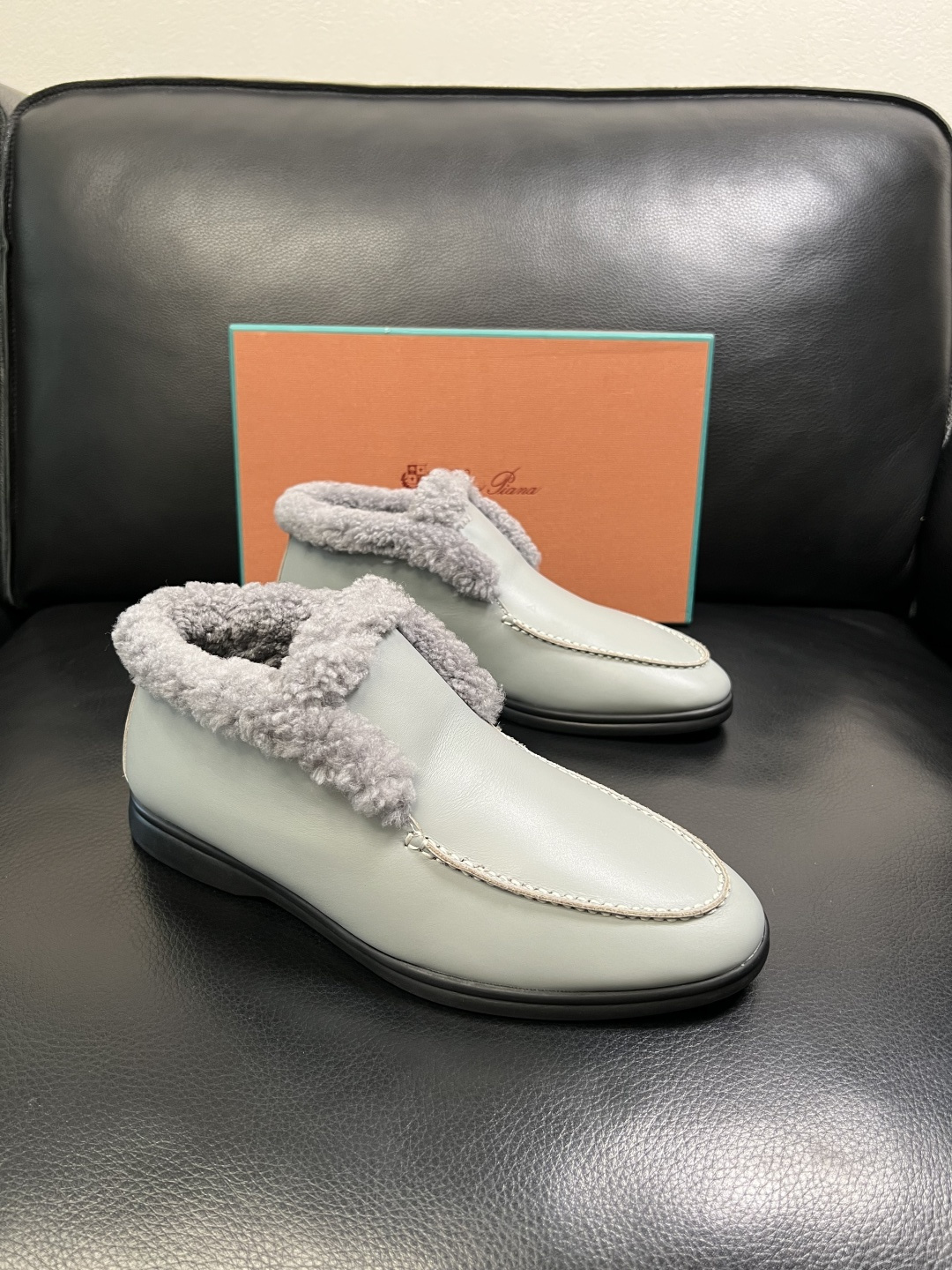 Loro piana 高品质 顶级工艺品 诺悠翩雅 靴子高帮新品专柜同步原厂配置，鞋面意大利进口牛皮面料