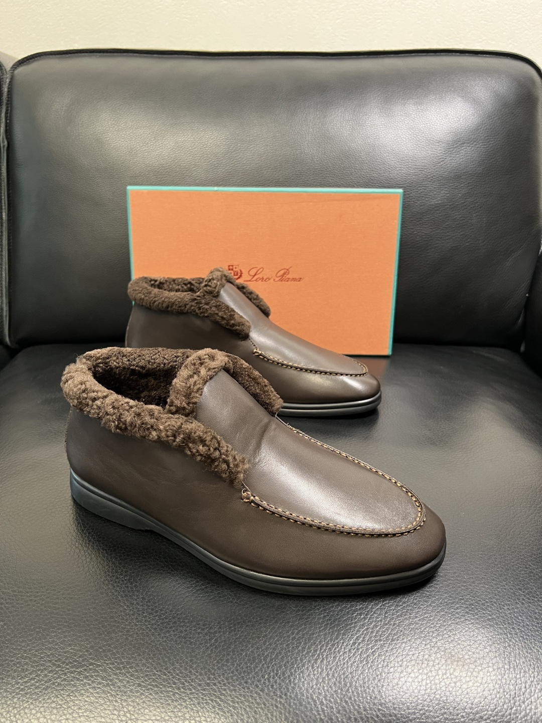 Loro piana 高品质 顶级工艺品 诺悠翩雅 靴子高帮新品专柜同步原厂配置，鞋面意大利进口牛皮面料