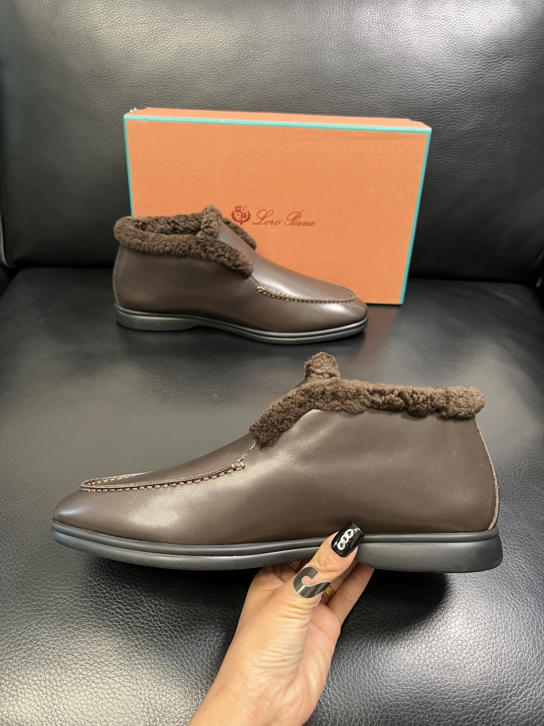 Loro piana 高品质 顶级工艺品 诺悠翩雅 靴子高帮新品专柜同步原厂配置，鞋面意大利进口牛皮面料