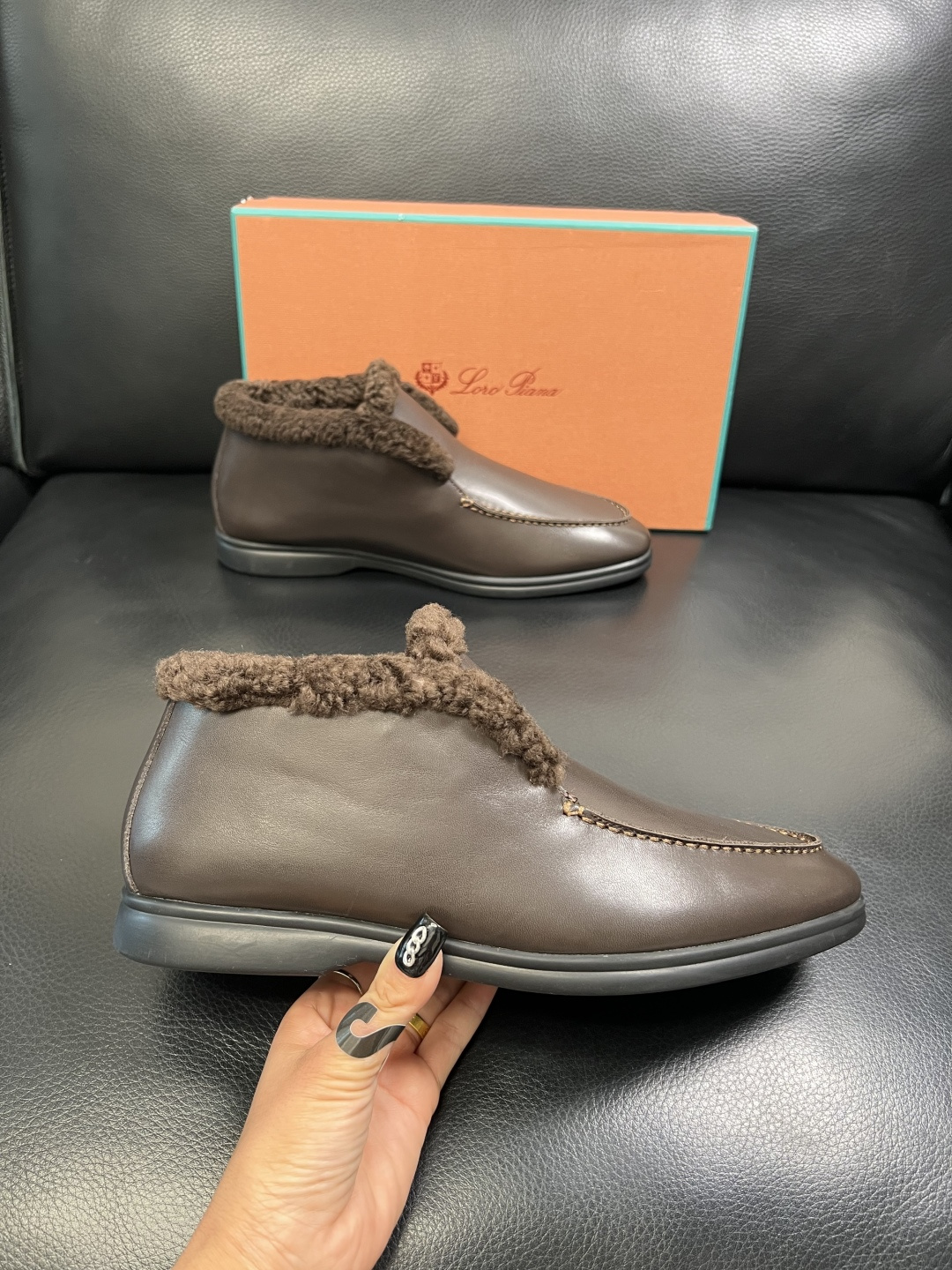 Loro piana 高品质 顶级工艺品 诺悠翩雅 靴子高帮新品专柜同步原厂配置，鞋面意大利进口牛皮面料