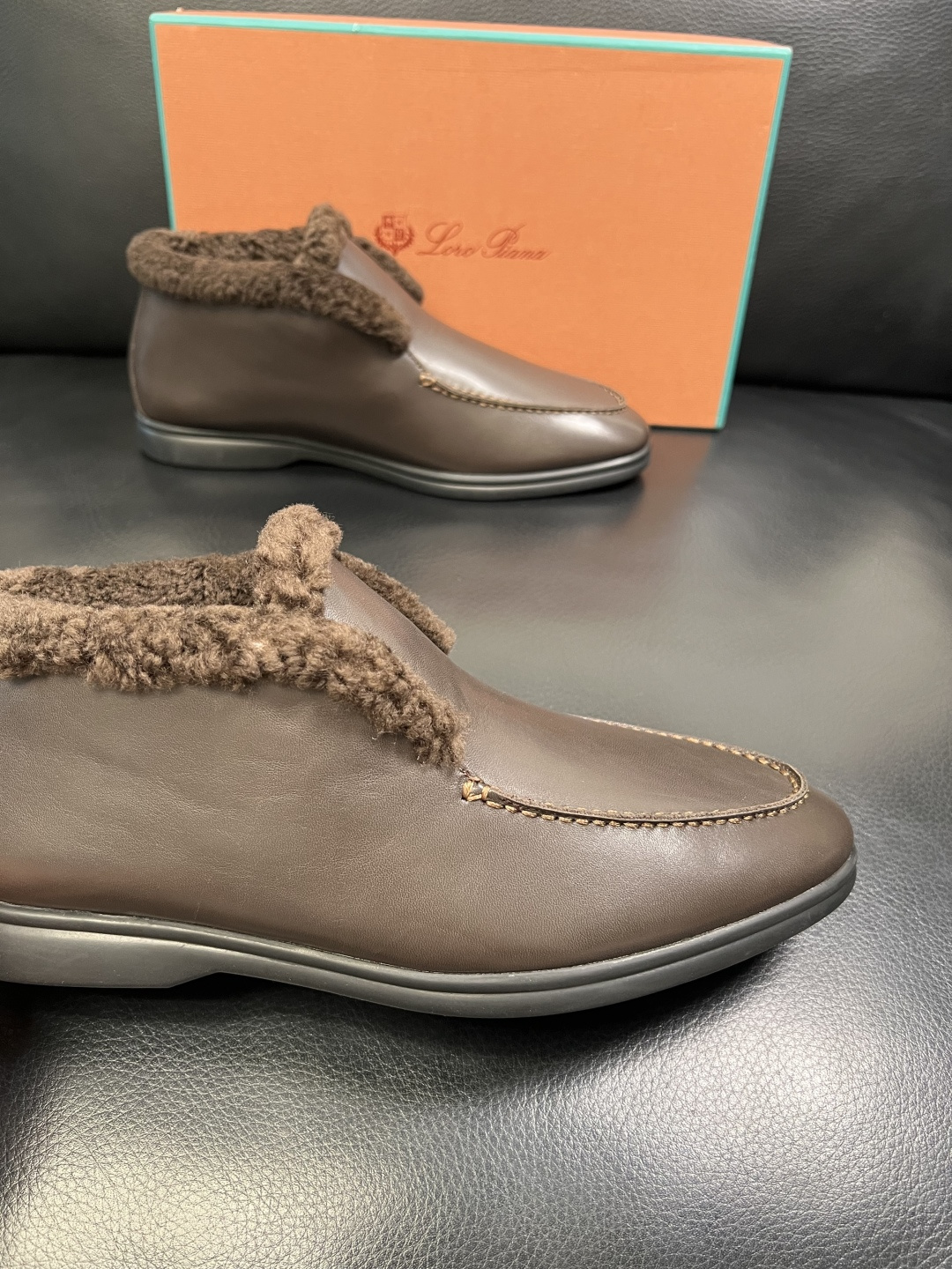 Loro piana 高品质 顶级工艺品 诺悠翩雅 靴子高帮新品专柜同步原厂配置，鞋面意大利进口牛皮面料