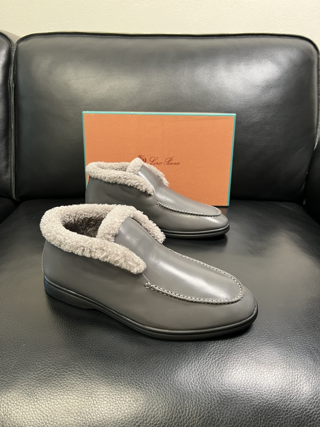 Loro piana 高品质 顶级工艺品 诺悠翩雅 靴子高帮新品专柜同步原厂配置，鞋面意大利进口牛皮面料