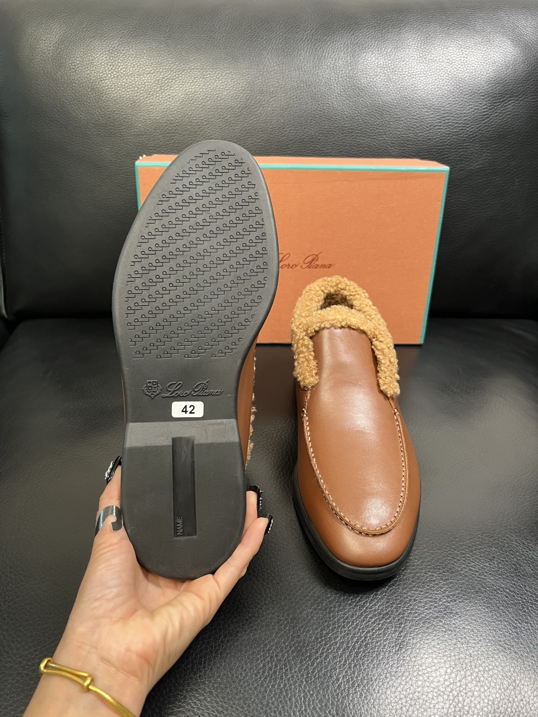 Loro piana 高品质 顶级工艺品 诺悠翩雅 靴子高帮新品专柜同步原厂配置，鞋面意大利进口牛皮面料