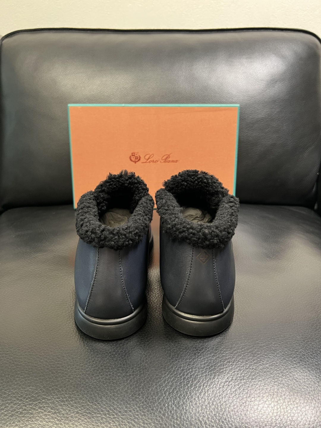 Loro piana 高品质 顶级工艺品 诺悠翩雅 靴子高帮新品专柜同步原厂配置，鞋面意大利进口牛皮面料