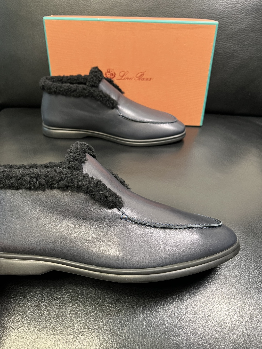 Loro piana 高品质 顶级工艺品 诺悠翩雅 靴子高帮新品专柜同步原厂配置，鞋面意大利进口牛皮面料