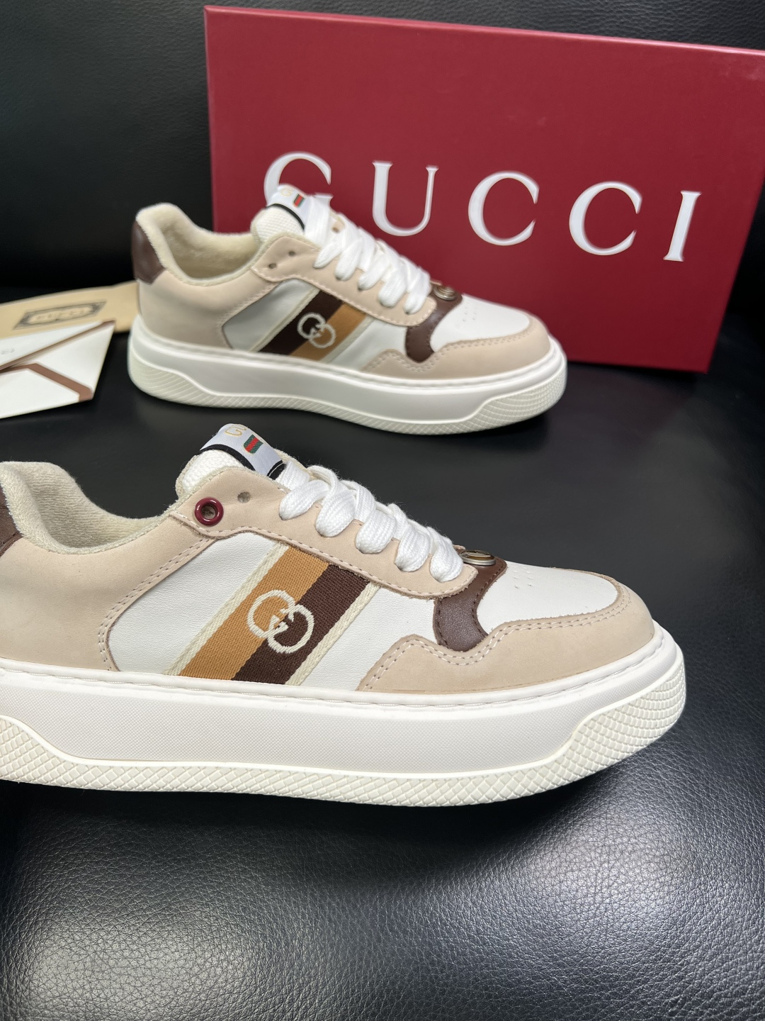 Gucci 高品质 顶级工艺品 古奇 专柜新款原厂配置，意大利进口牛皮搭配印花布面料，进口牛皮内里垫，透