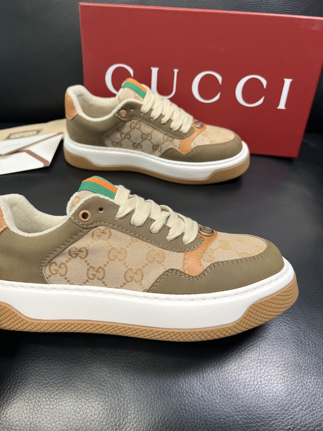 Gucci 高品质 顶级工艺品 古奇 专柜新款原厂配置，意大利进口牛皮搭配印花布面料，进口牛皮内里垫，透