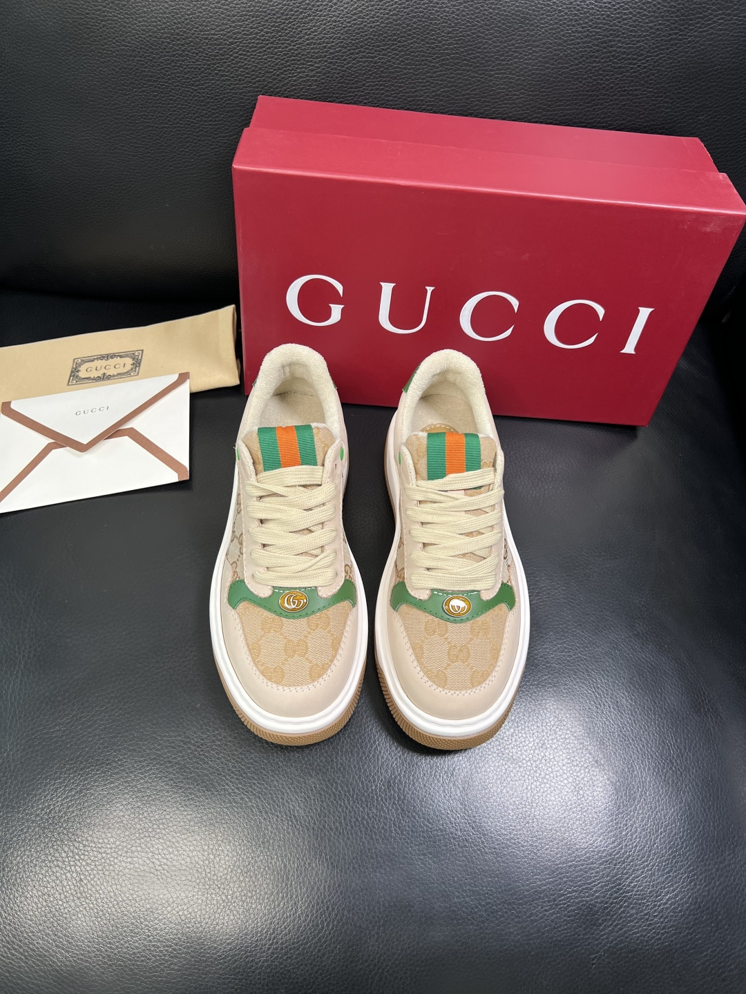 Gucci 高品质 顶级工艺品 古奇 专柜新款原厂配置，意大利进口牛皮搭配印花布面料，进口牛皮内里垫，透