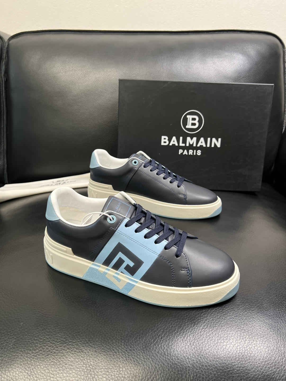 NO:620649,Just change the code without refund BALMAIN High quality Balmain top handicrafts New products at the counter simultaneously, uppers imported from Italy cowhide patchwork fabric, imported water-dyed cowhide lining, original soles specially provided by the original factory, exclusive movable molded soles super comfortable, original factory and single goods, high quality, welcome to compare, code number 39-44 (customized 38 45 46 47),, balmain, balmain, cowhide19860909只换码不退 BALMAIN 高品质 巴尔曼 顶级工艺品 专柜新品同步,鞋面意大利进口牛皮拼布面料,进口水染牛皮内里垫,鞋底原厂特供原版底,独家活动成型底超级舒适,原厂跟单货, 高品质,欢迎对比,码数 39-44(订做38 45 46 47),,balmain,balmain,cowhide,Men's shoes