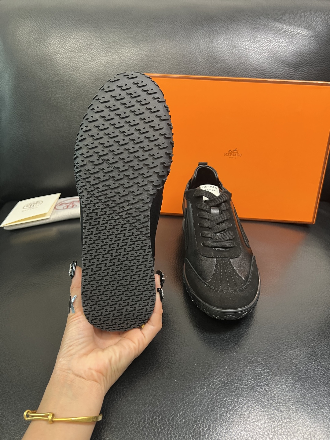 Hermes 高品质 顶级工艺品 爱马仕 专柜同步发售原厂配置，意大利进口原版牛皮面料，高品质拼接工艺，