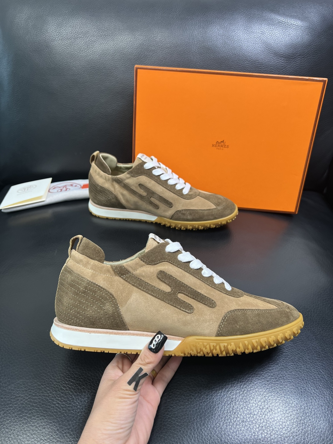 Hermes 高品质 顶级工艺品 爱马仕 专柜同步发售原厂配置，意大利进口原版牛皮面料，高品质拼接工艺，