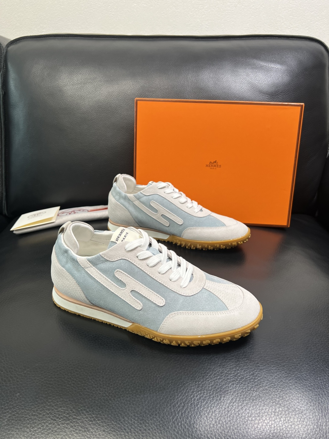 Hermes 高品质 顶级工艺品 爱马仕 专柜同步发售原厂配置，意大利进口原版牛皮面料，高品质拼接工艺，