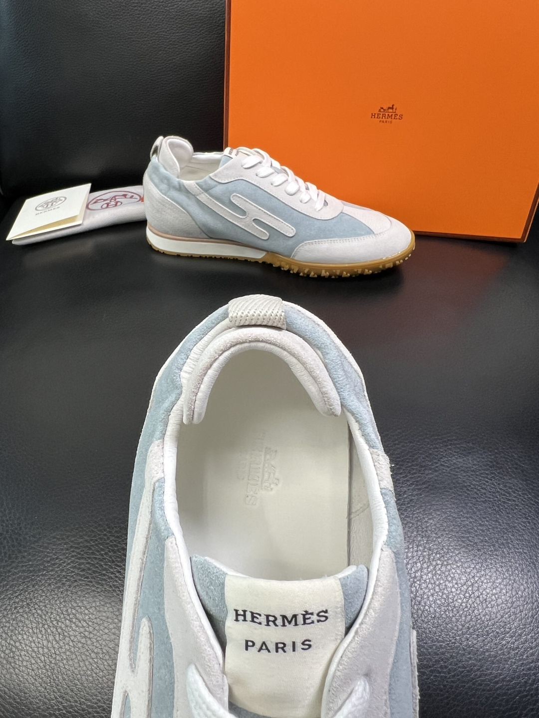 Hermes 高品质 顶级工艺品 爱马仕 专柜同步发售原厂配置，意大利进口原版牛皮面料，高品质拼接工艺，