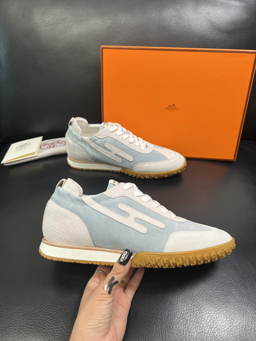 Hermes 高品质 顶级工艺品 爱马仕 专柜同步发售原厂配置，意大利进口原版牛皮面料，高品质拼接工艺，