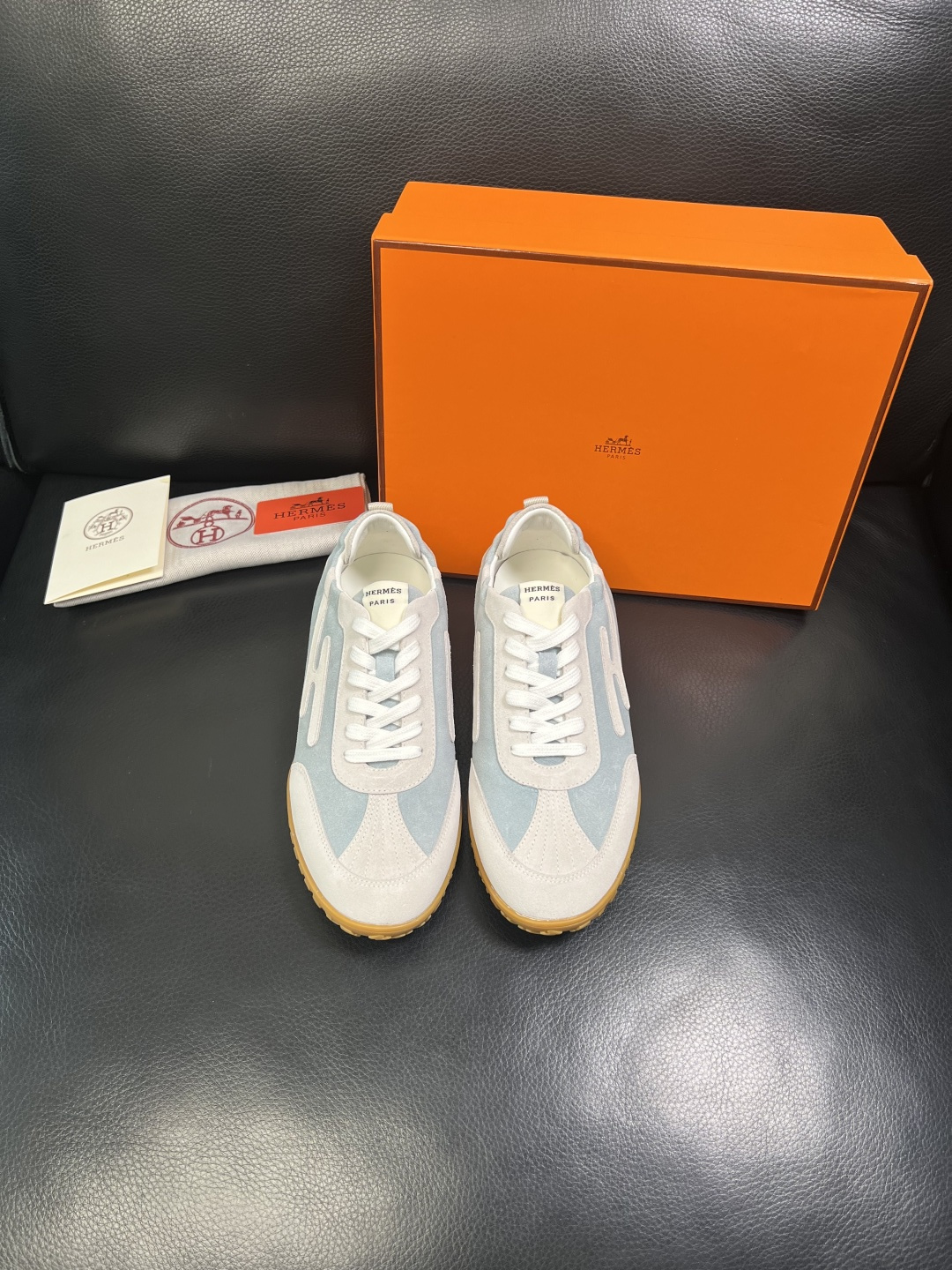 Hermes 高品质 顶级工艺品 爱马仕 专柜同步发售原厂配置，意大利进口原版牛皮面料，高品质拼接工艺，