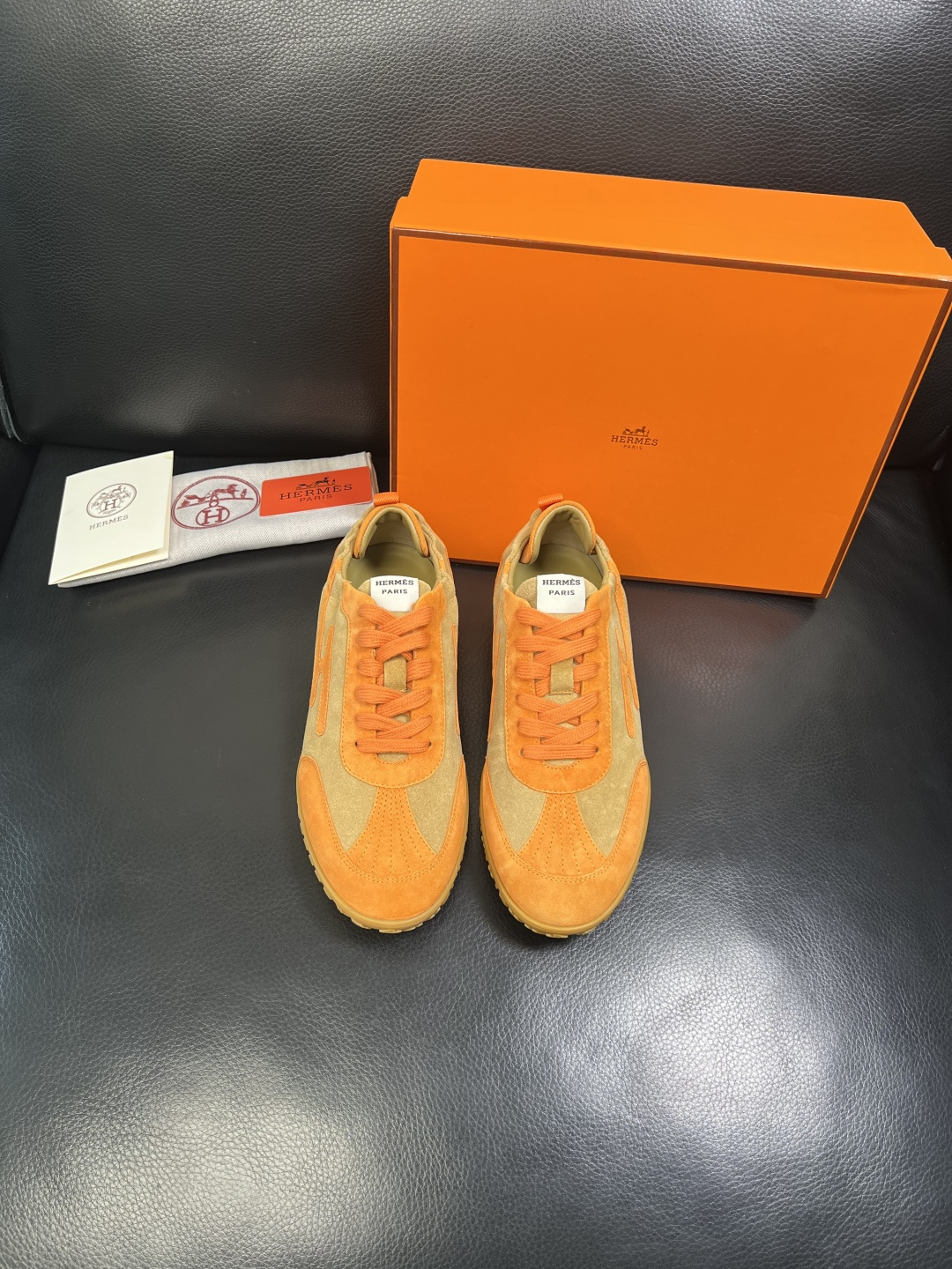 Hermes 高品质 顶级工艺品 爱马仕 专柜同步发售原厂配置，意大利进口原版牛皮面料，高品质拼接工艺，