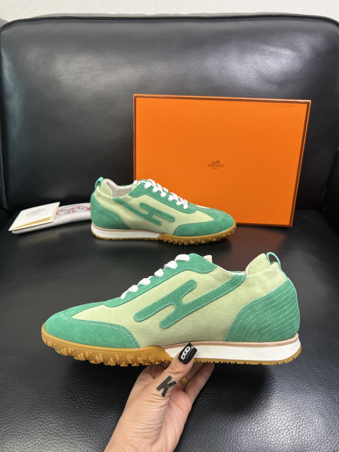 Hermes 高品质 顶级工艺品 爱马仕 专柜同步发售原厂配置，意大利进口原版牛皮面料，高品质拼接工艺，