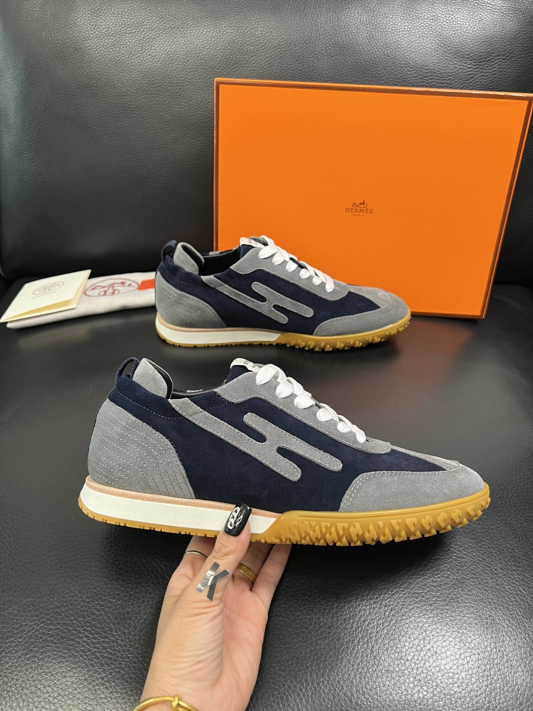 Hermes 高品质 顶级工艺品 爱马仕 专柜同步发售原厂配置，意大利进口原版牛皮面料，高品质拼接工艺，