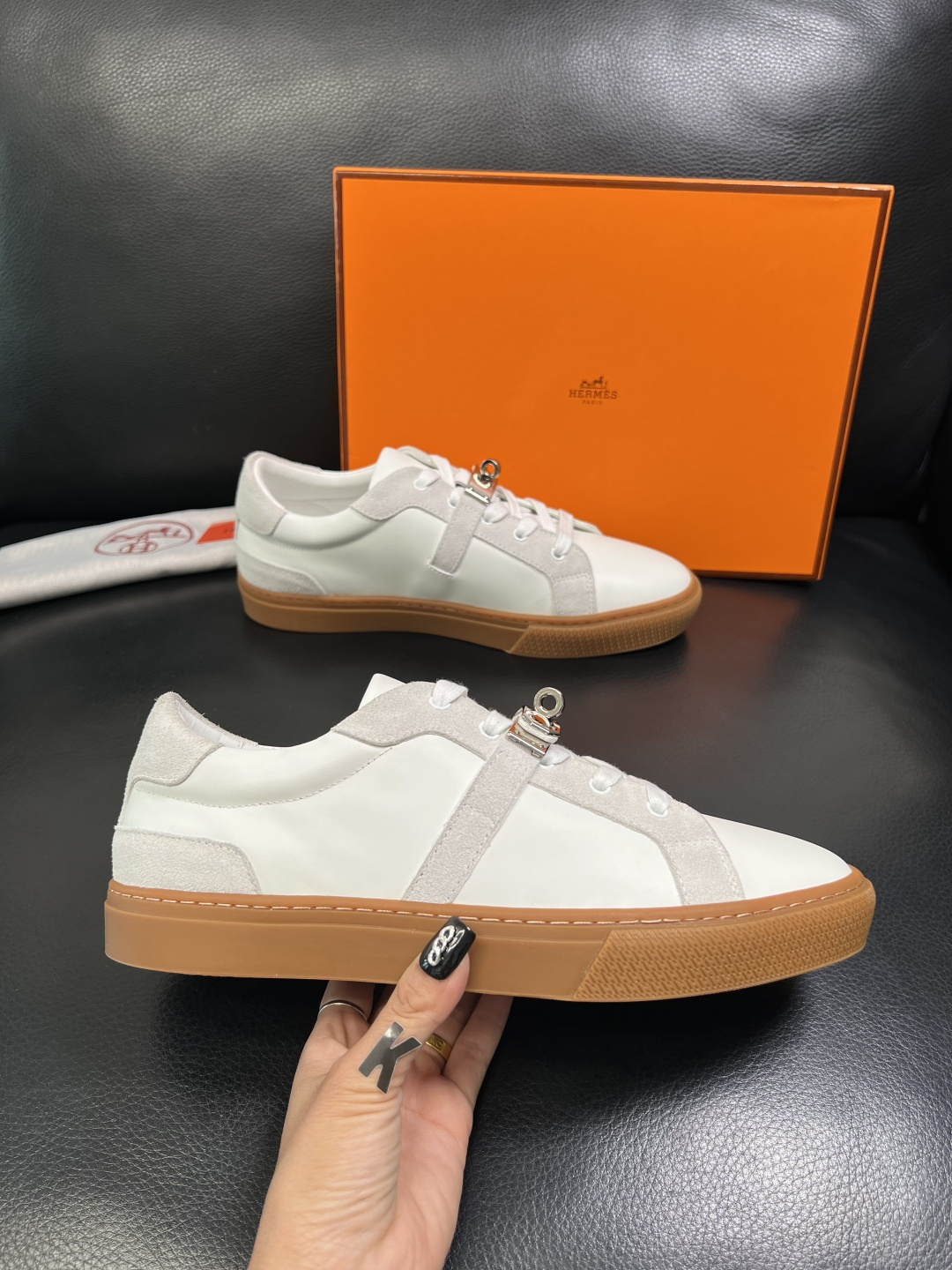 Hermes 高品质 顶级工艺品 爱马仕 专柜同步发售原厂配置，意大利进口原版牛皮面料，高品质拼接工艺，