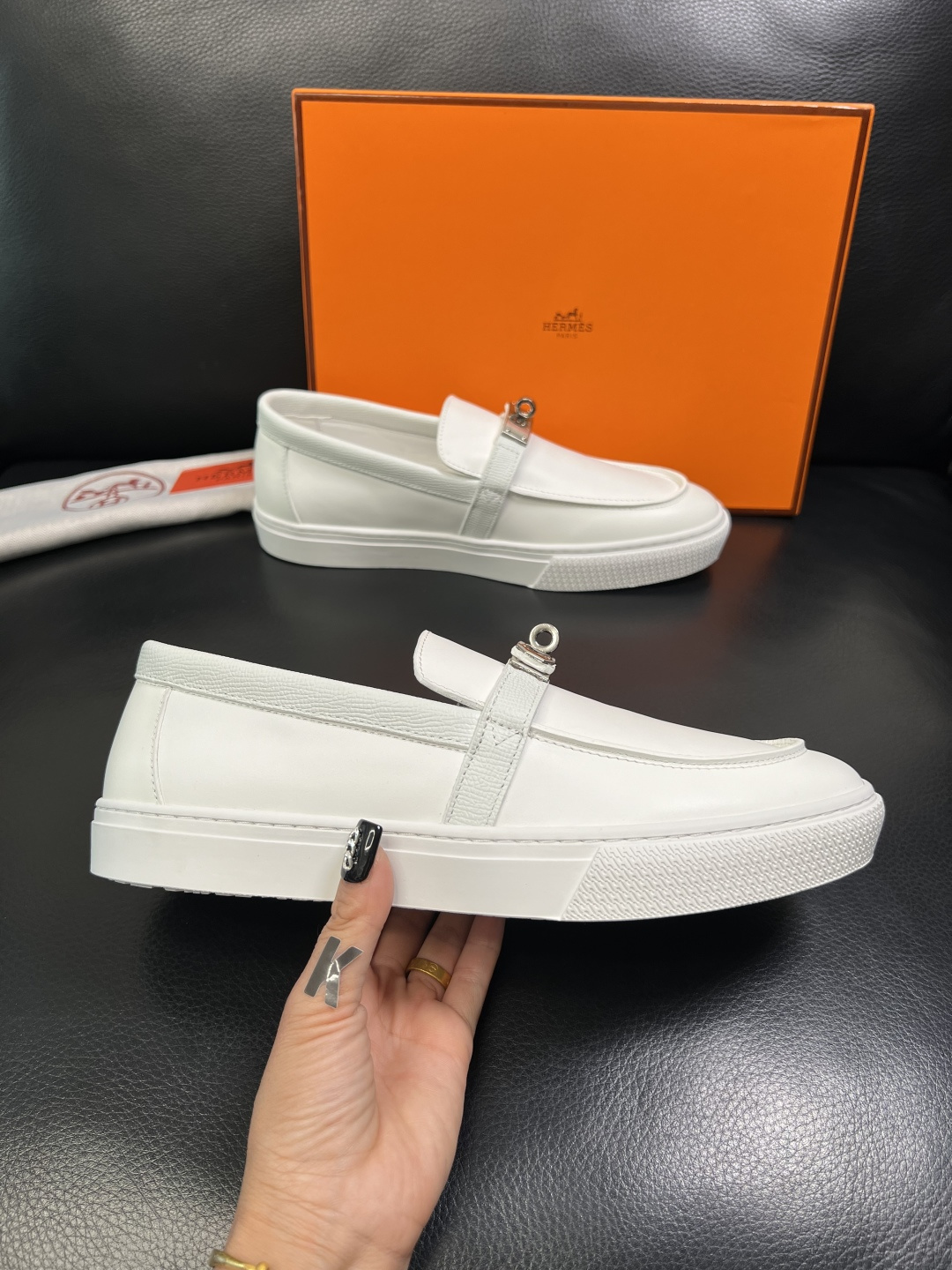 Hermes 高品质 顶级工艺品 爱马仕 专柜同步发售原厂配置，意大利进口原版牛皮面料，高品质拼接工艺，