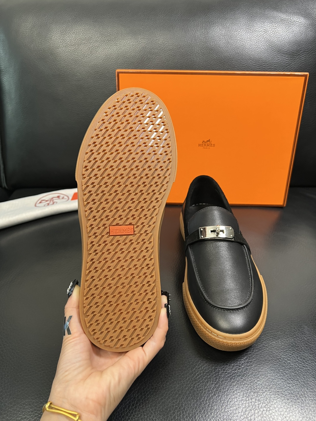 Hermes 高品质 顶级工艺品 爱马仕 专柜同步发售原厂配置，意大利进口原版牛皮面料，高品质拼接工艺，