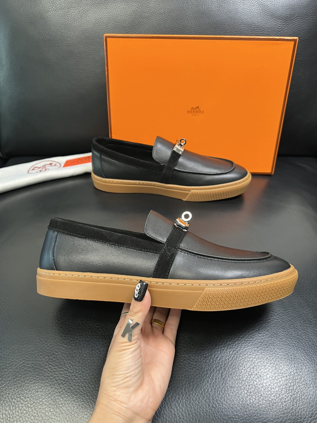 Hermes 高品质 顶级工艺品 爱马仕 专柜同步发售原厂配置，意大利进口原版牛皮面料，高品质拼接工艺，