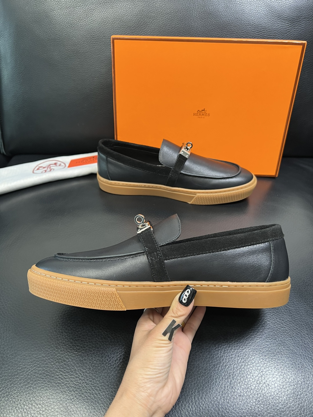 Hermes 高品质 顶级工艺品 爱马仕 专柜同步发售原厂配置，意大利进口原版牛皮面料，高品质拼接工艺，