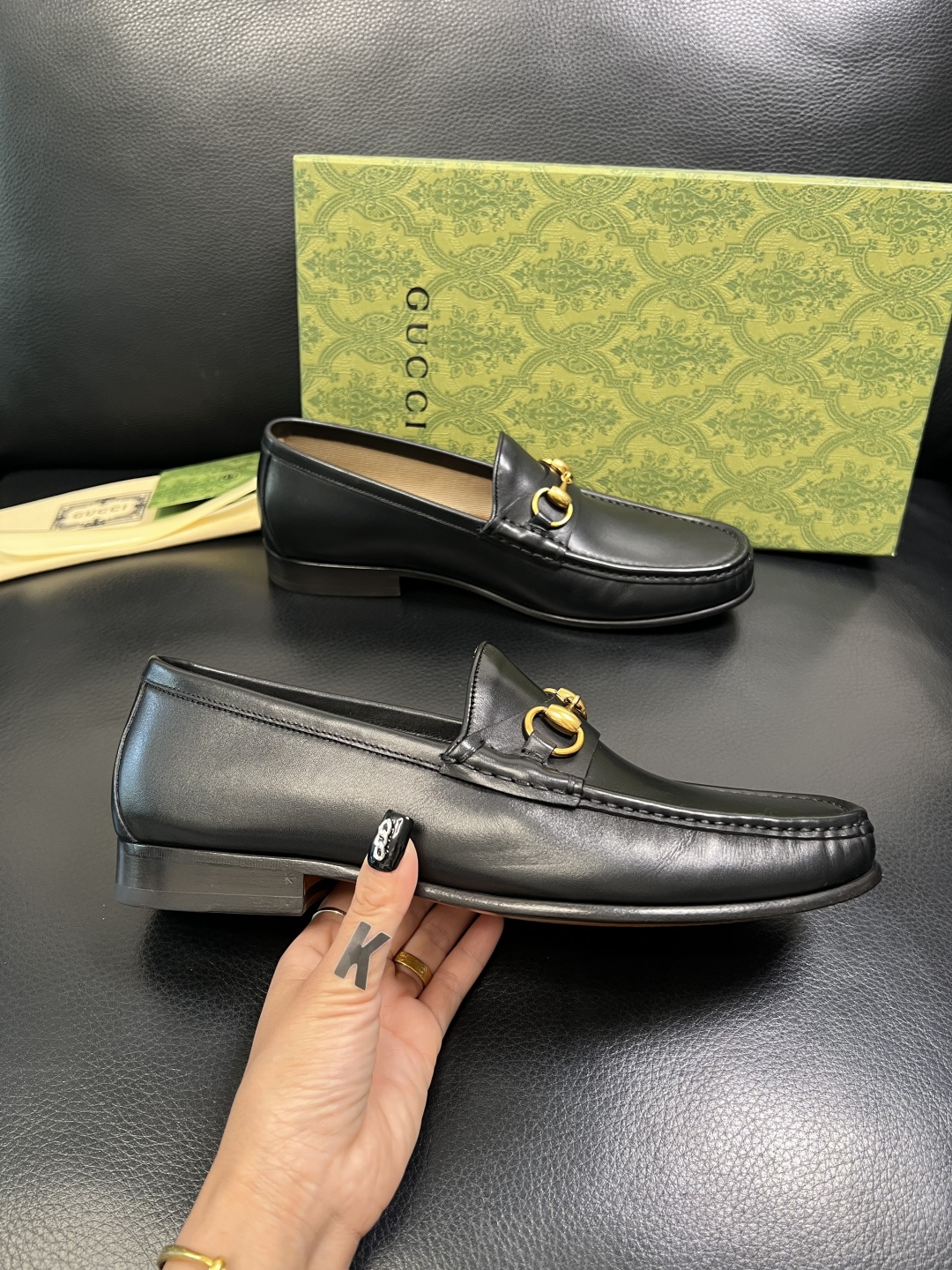 Gucci 顶级工艺品 古奇 皮鞋系列专柜同步 原厂配置，意大利进口原版牛皮，进口水染牛里 ，鞋底：原厂