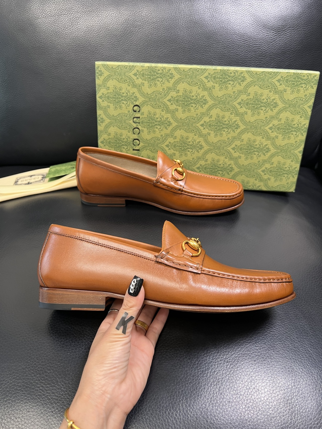 Gucci 顶级工艺品 古奇 皮鞋系列专柜同步 原厂配置，意大利进口原版牛皮，进口水染牛里 ，鞋底：原厂