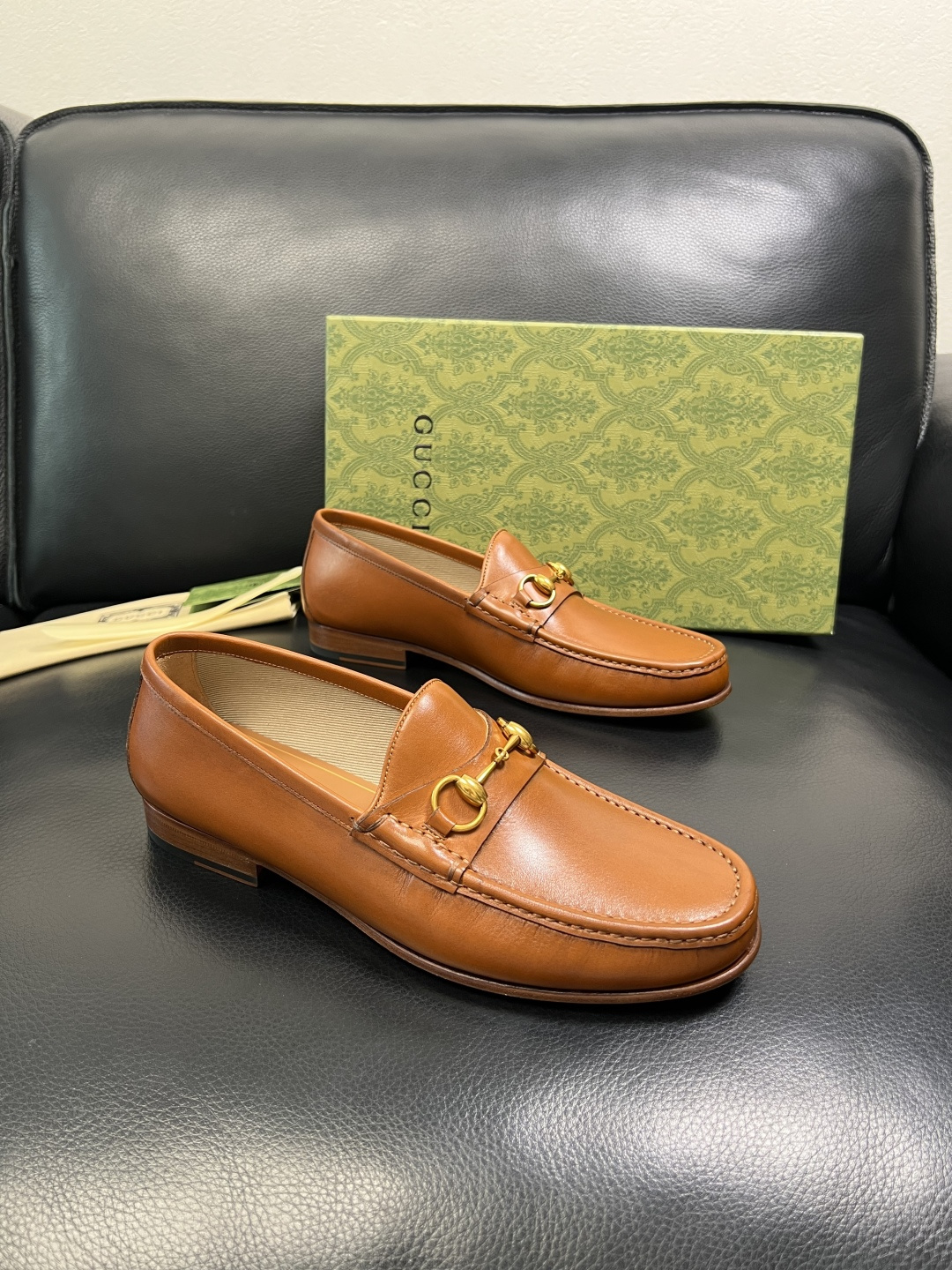 Gucci 顶级工艺品 古奇 皮鞋系列专柜同步 原厂配置，意大利进口原版牛皮，进口水染牛里 ，鞋底：原厂