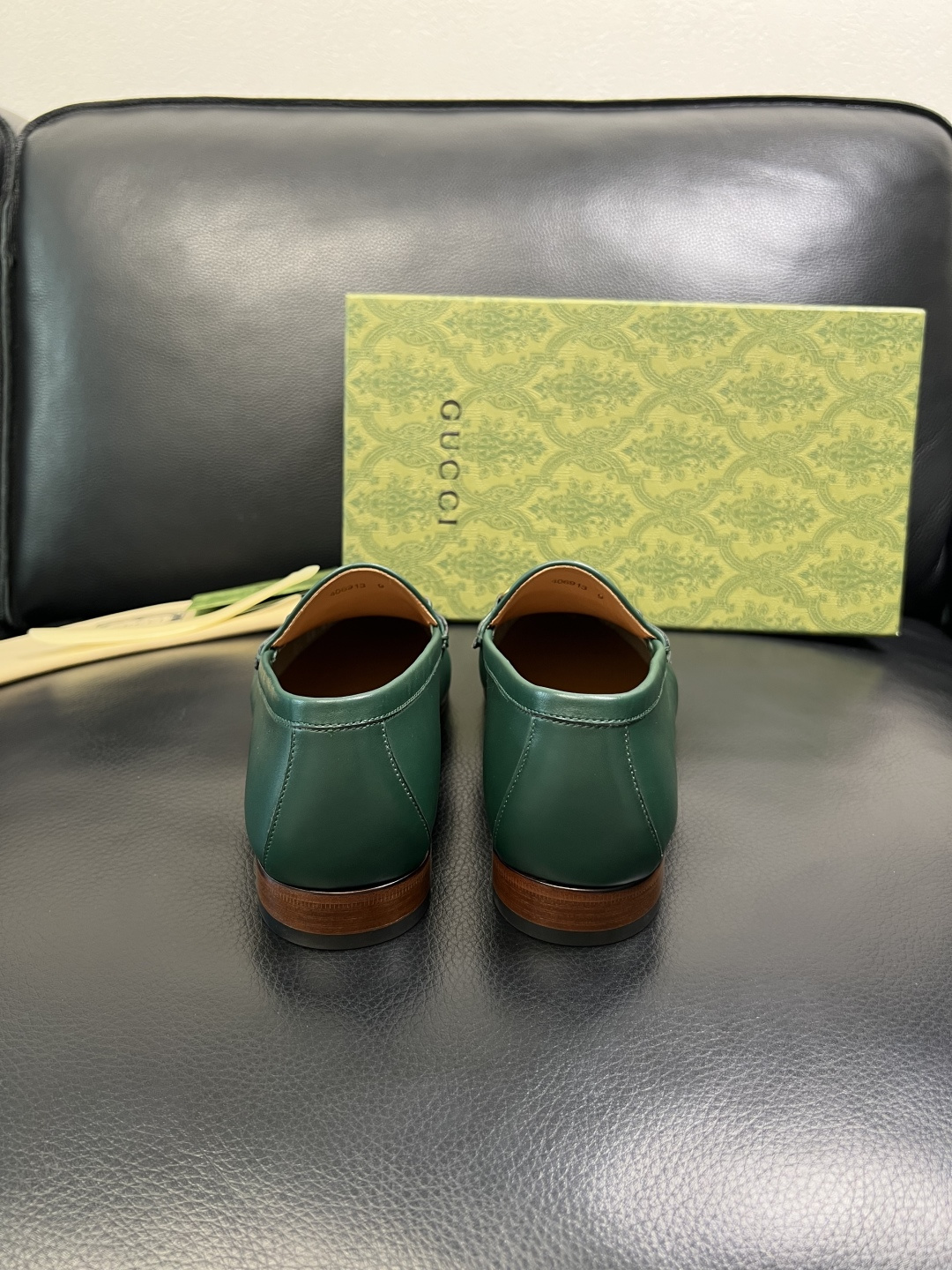 Gucci 顶级工艺品 古奇 皮鞋系列专柜同步 原厂配置，意大利进口原版牛皮，进口水染牛里 ，鞋底：原厂