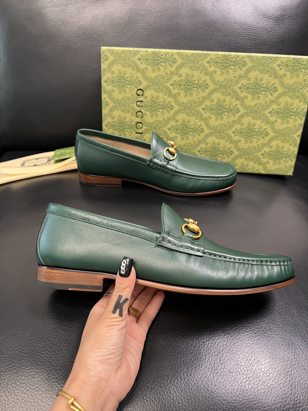 Gucci 顶级工艺品 古奇 皮鞋系列专柜同步 原厂配置，意大利进口原版牛皮，进口水染牛里 ，鞋底：原厂